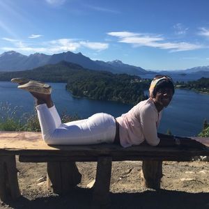 Meet your Posher, Jacqueline